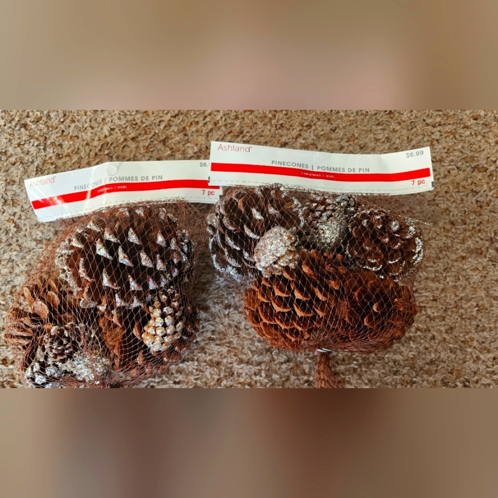 3 bags of Pinecrest glittered and scented multiple sizes